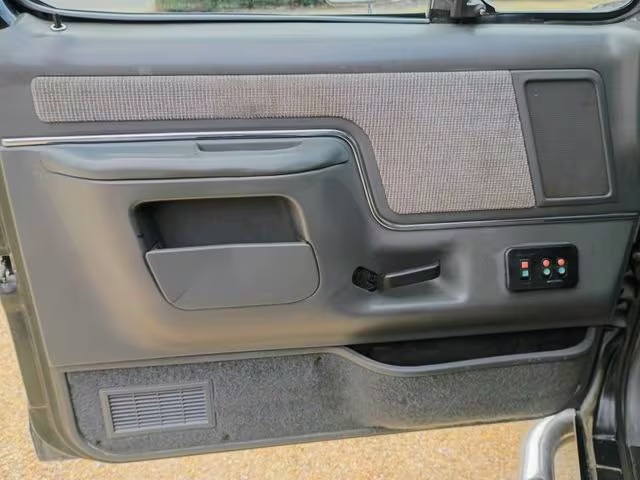 1990 Ford Bronco XLT