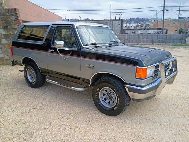 1990 Ford Bronco XLT