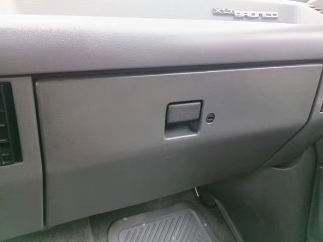 1990 Ford Bronco XLT