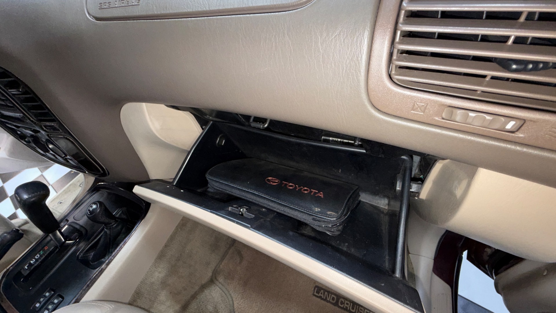 2000 Toyota Land Cruiser