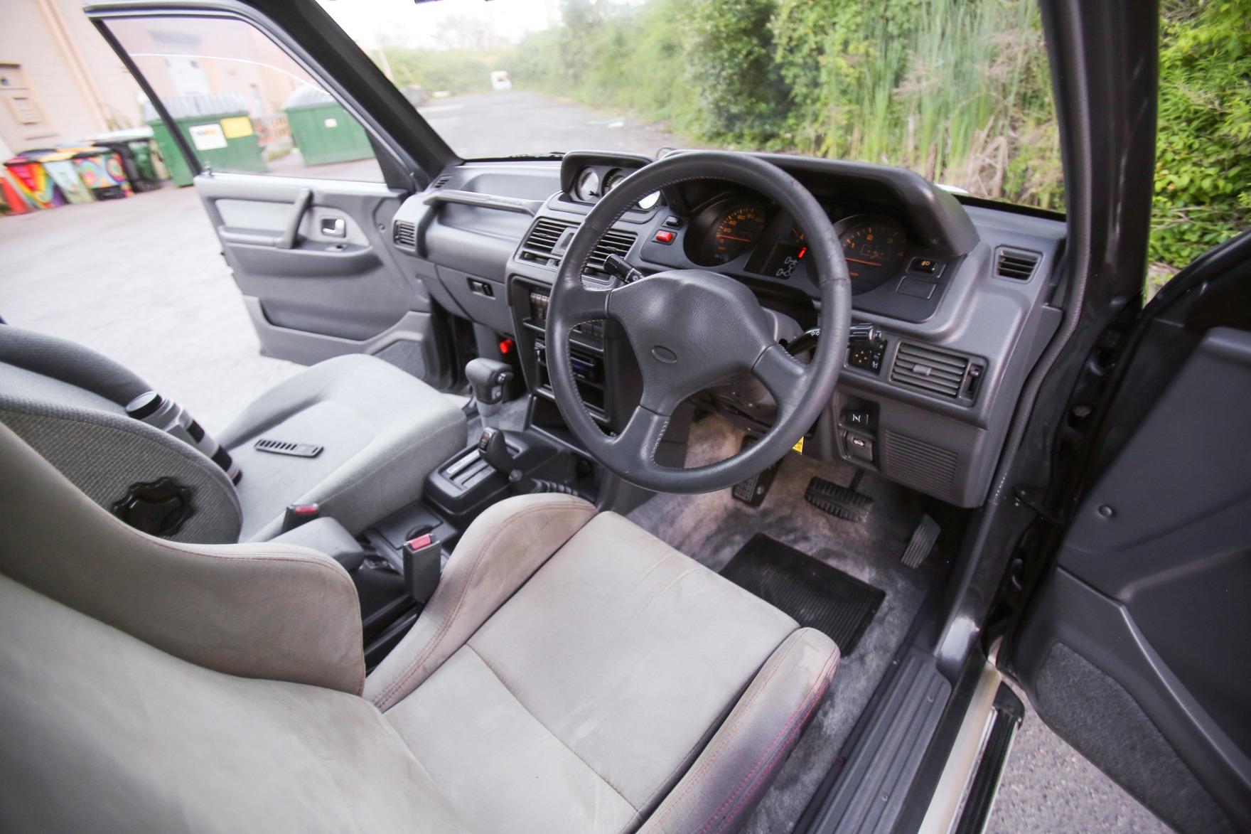1993 Mitsubishi Pajero