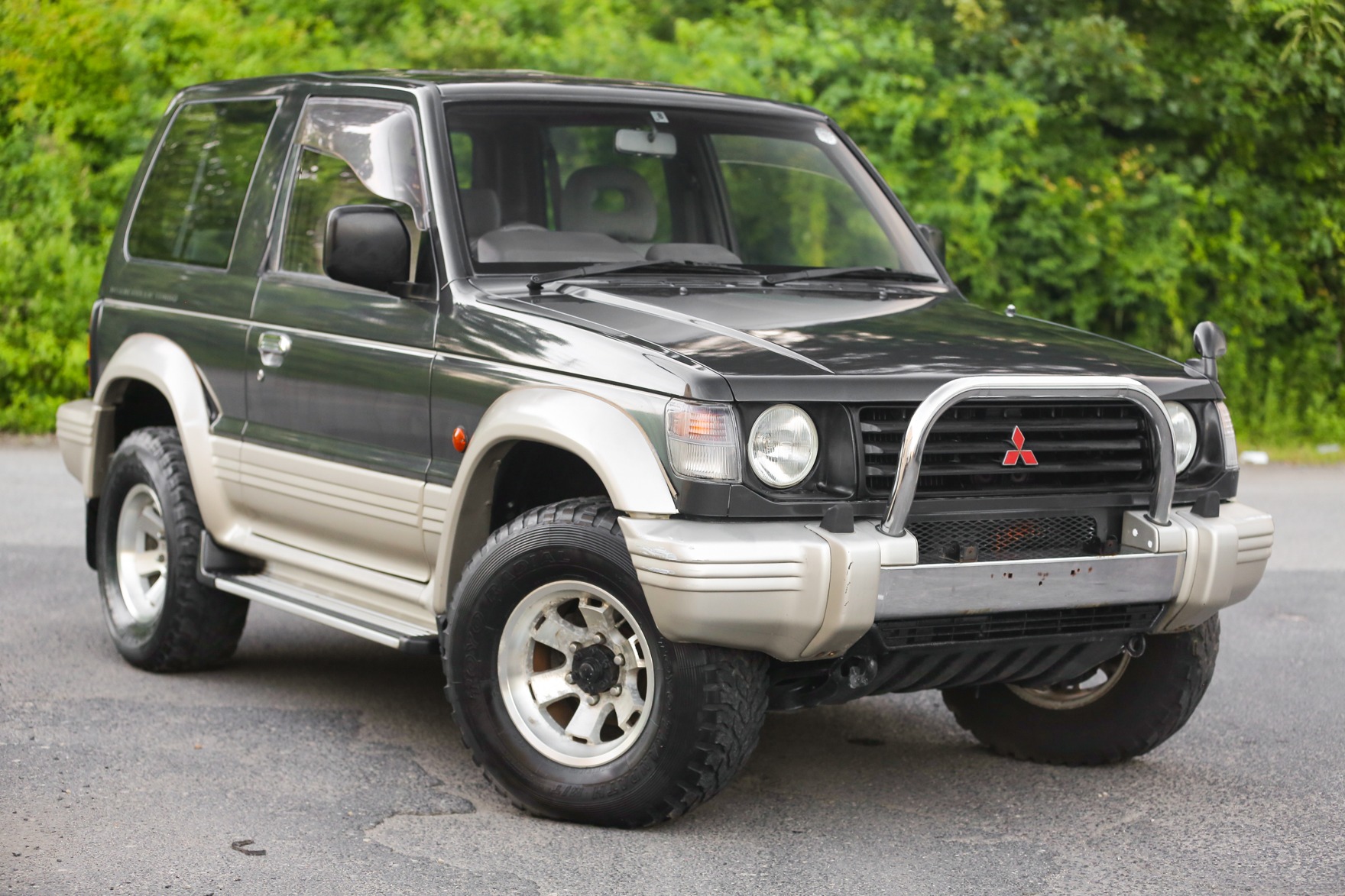  Mitsubishi Pajero