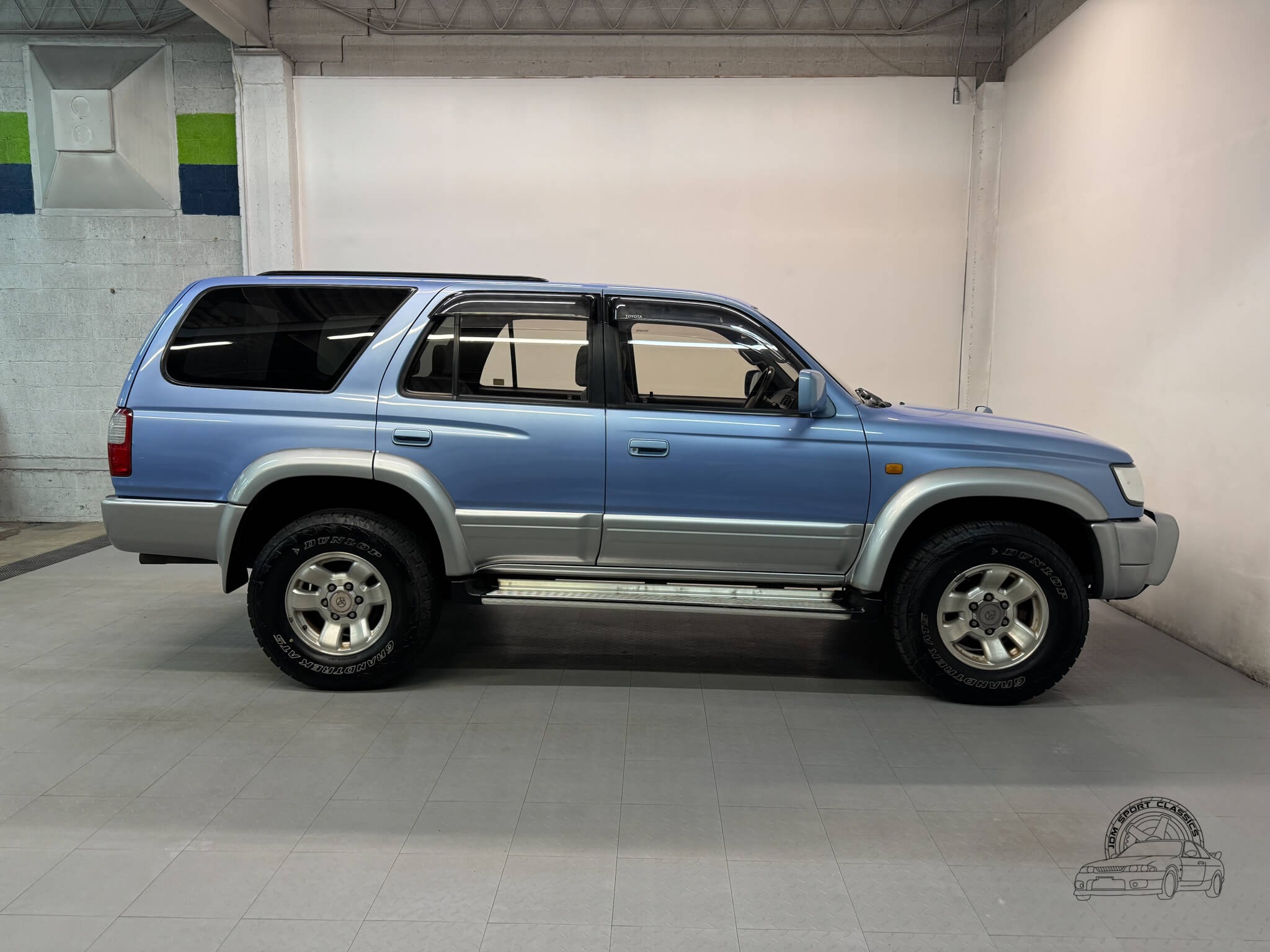 1997 Toyota Hilux Surf SSR-X - 2