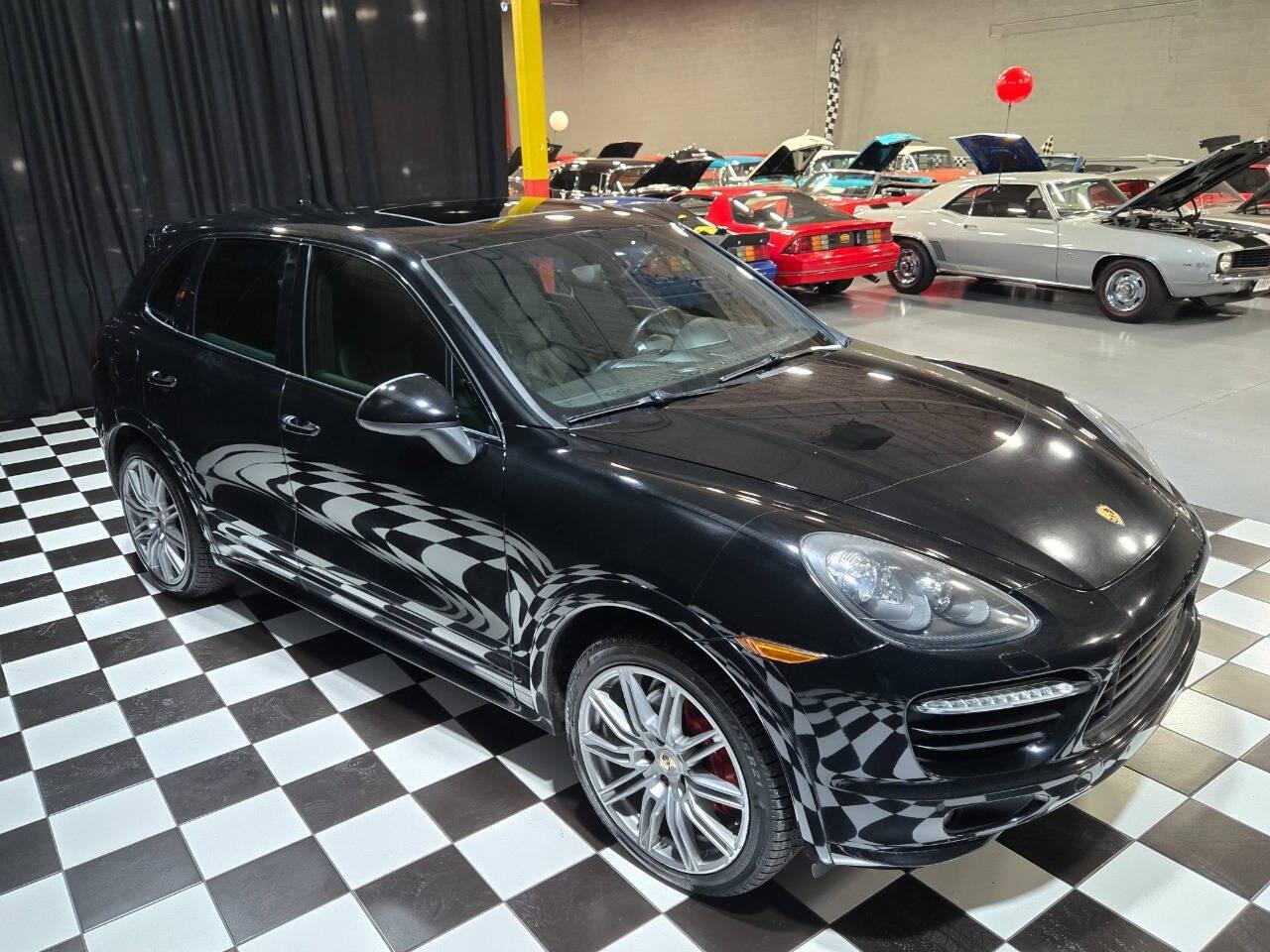 2013 Porsche Cayenne GTS