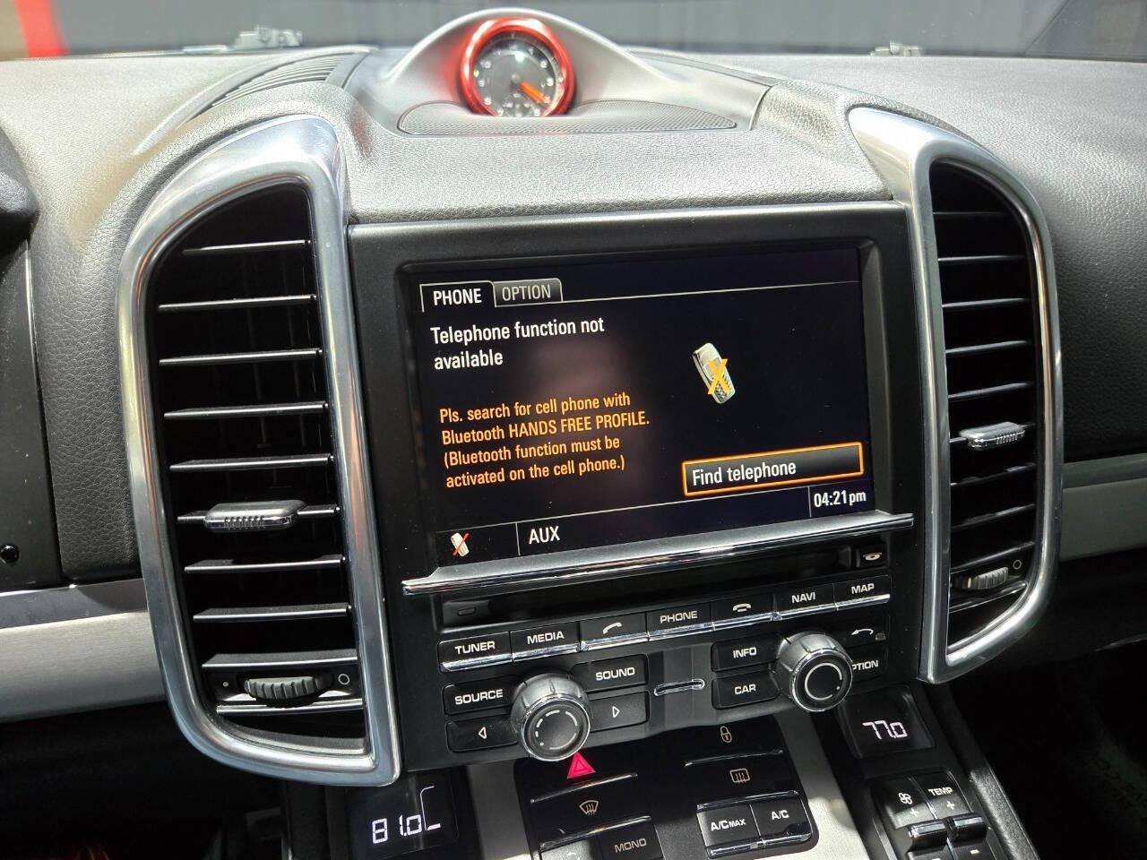 2013 Porsche Cayenne GTS