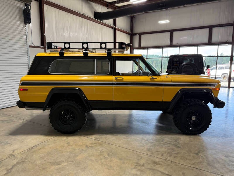 1979 Jeep Cherokee (SJ) - 2