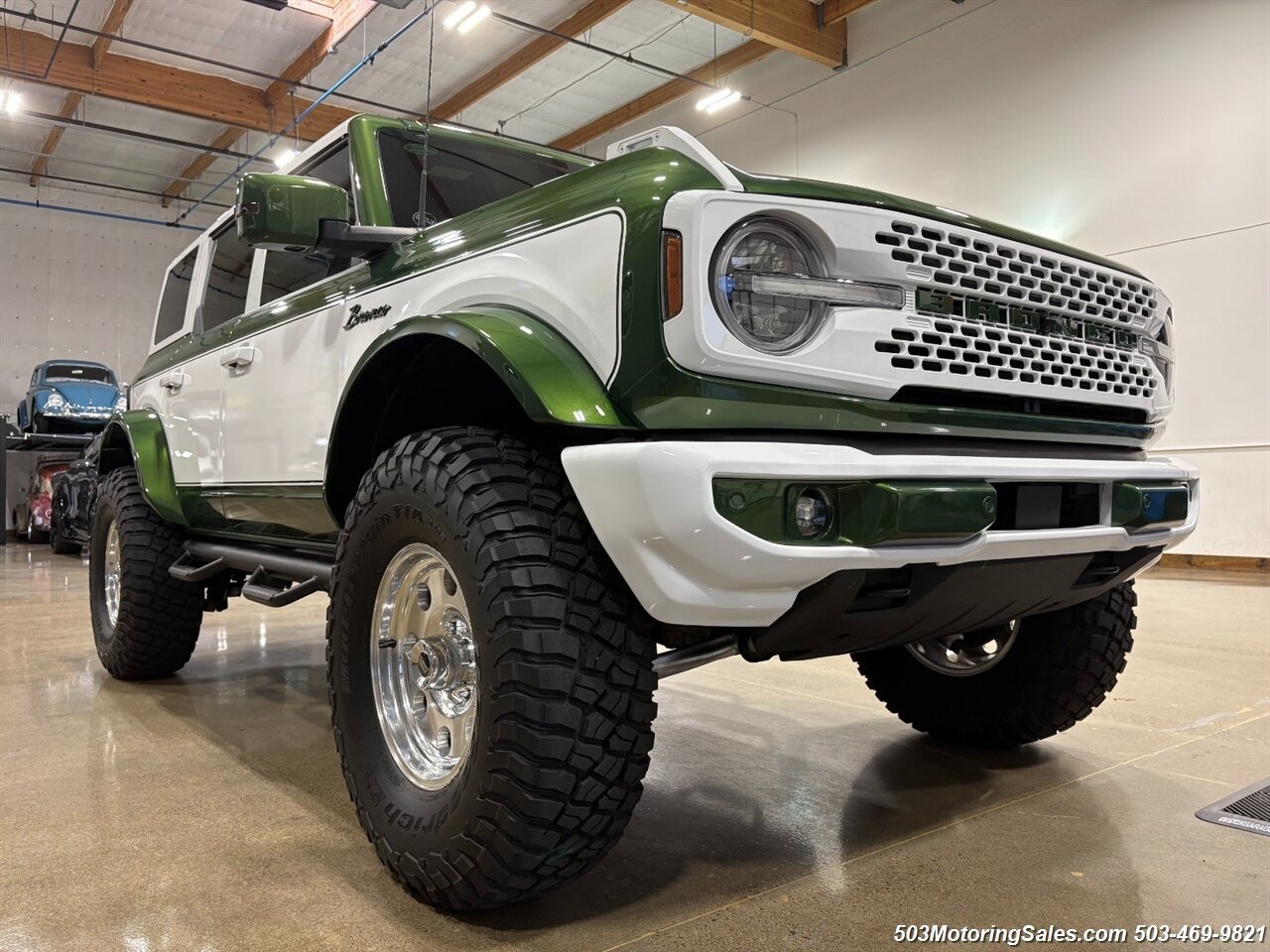 2022 Ford Bronco 4x4 - 2