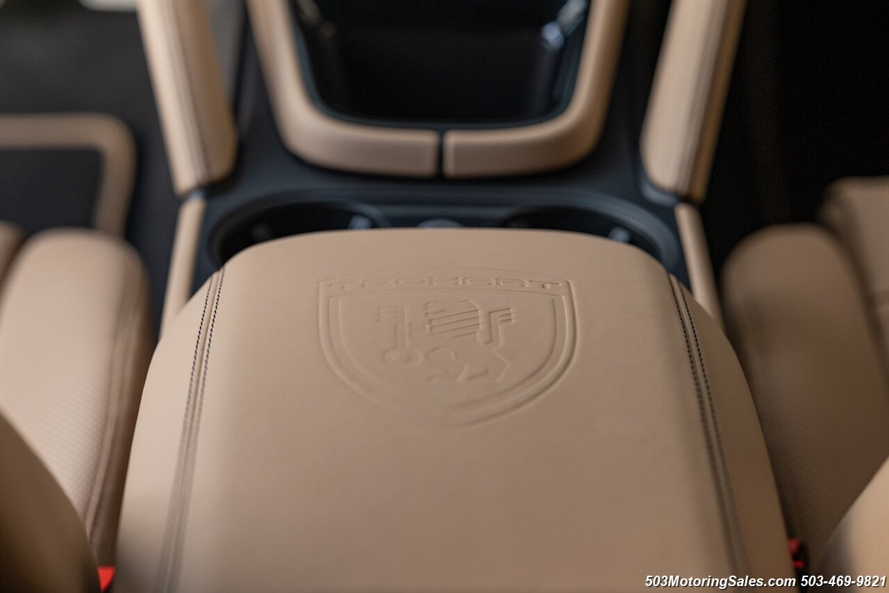 2024 Porsche Cayenne Turbo