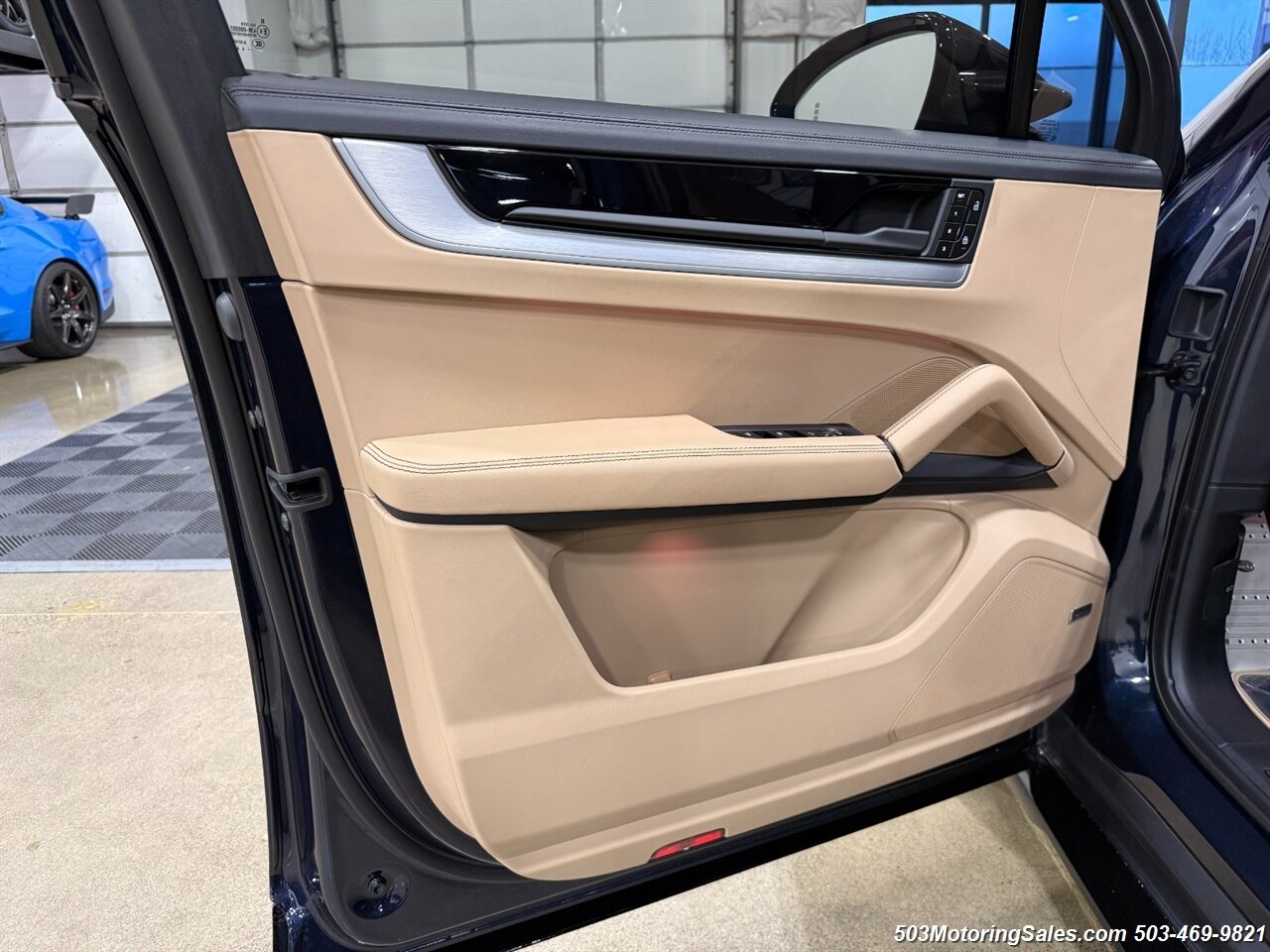 2024 Porsche Cayenne Turbo