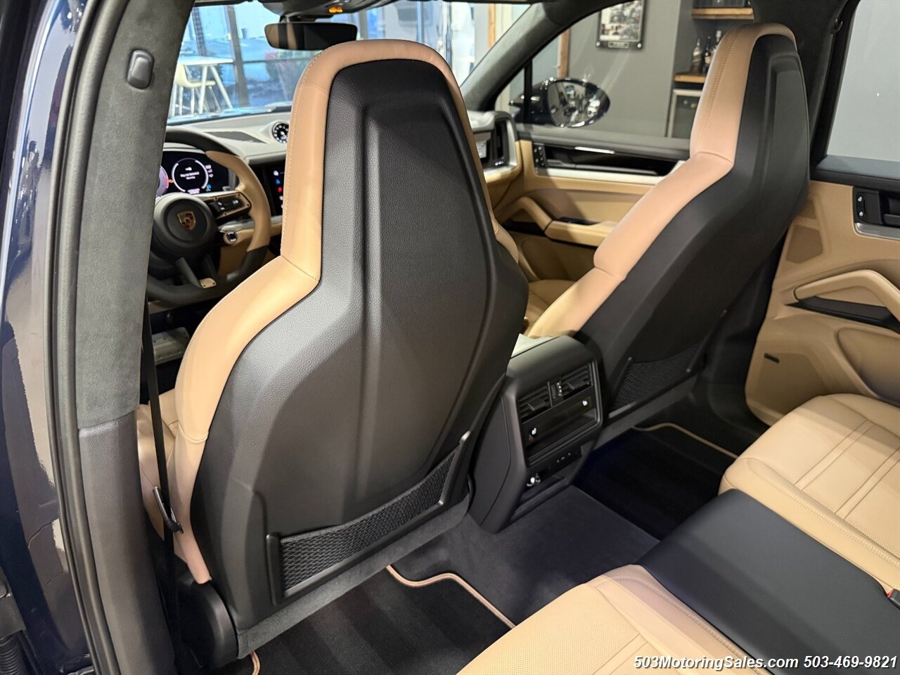 2024 Porsche Cayenne Turbo