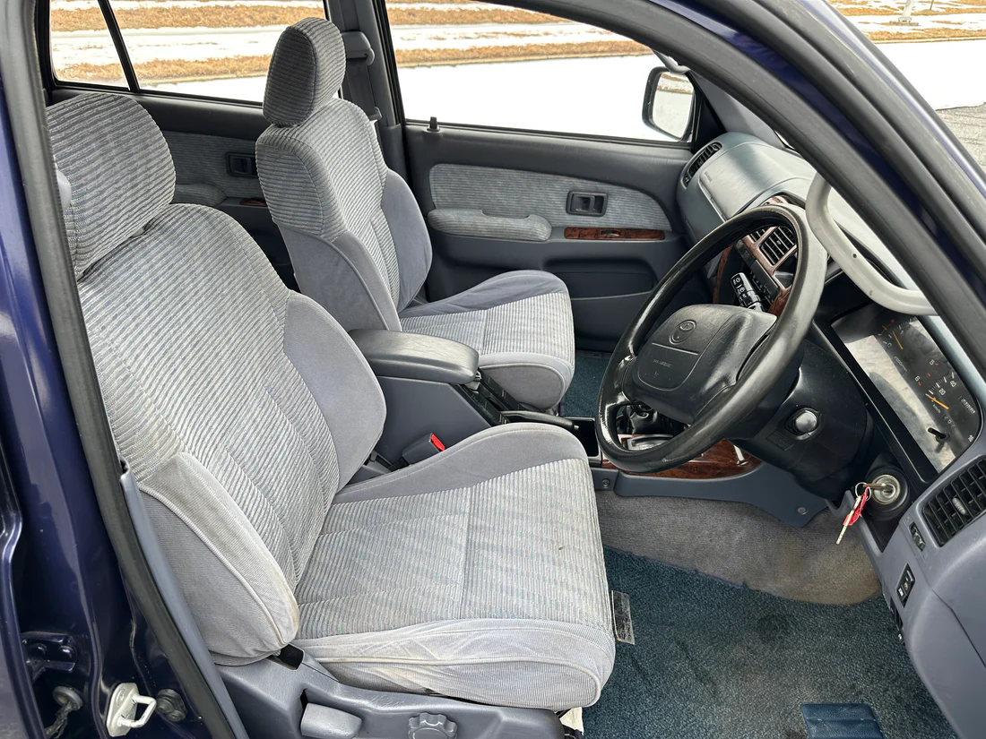 1997 Toyota Hilux Surf SSR-X - 2