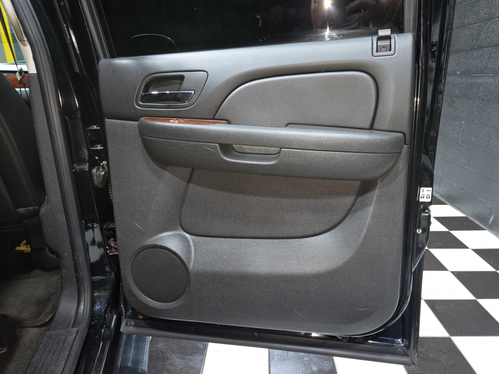 2012 Chevrolet Avalanche LT