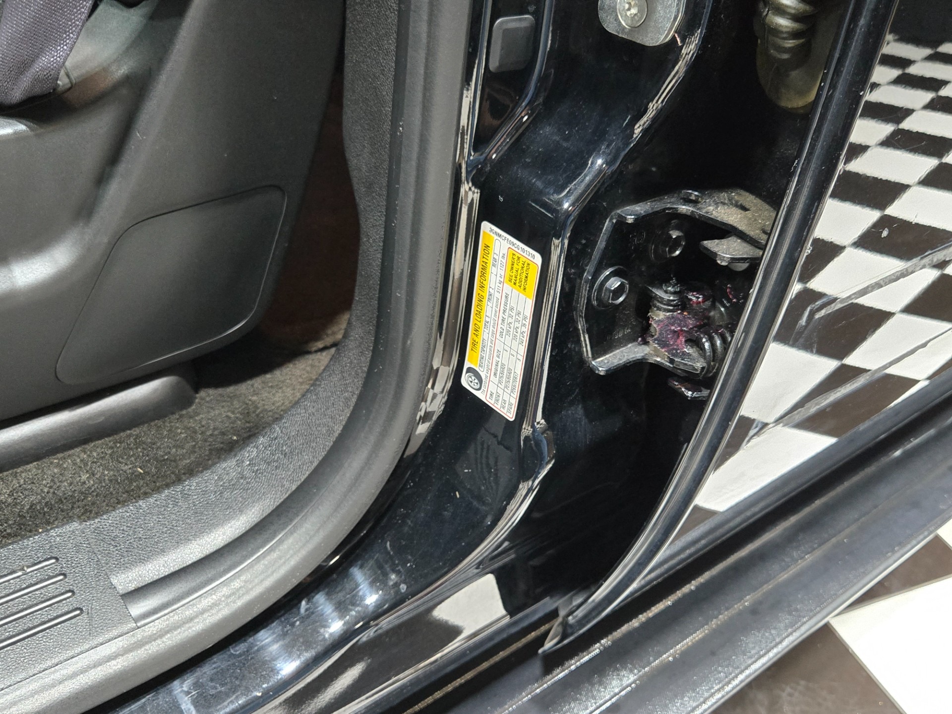 2012 Chevrolet Avalanche LT