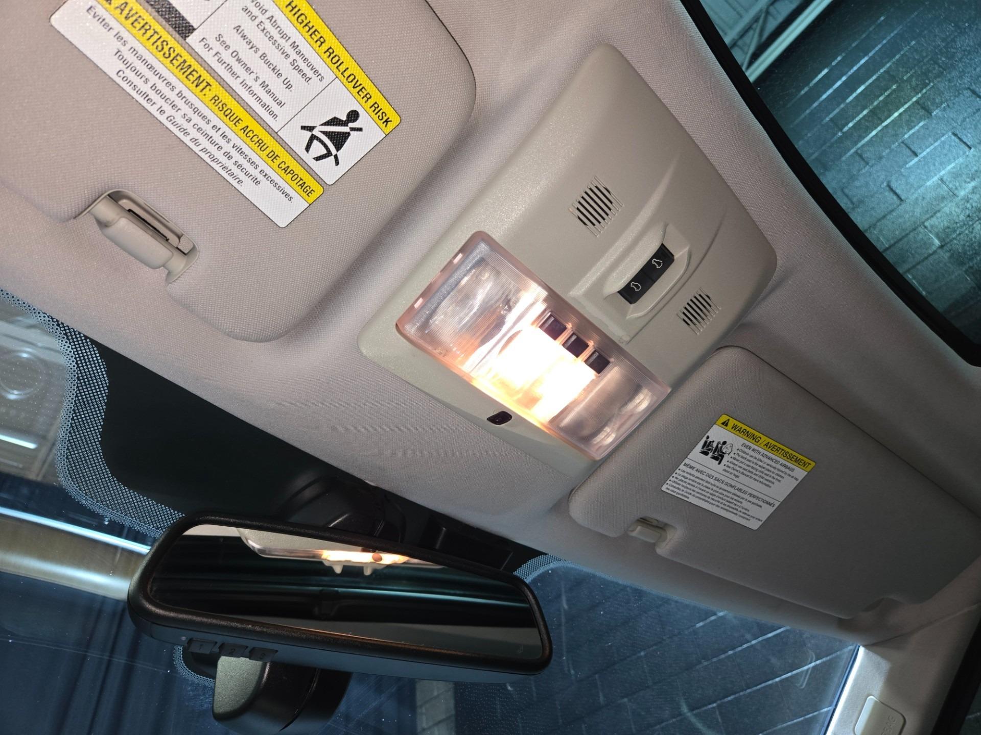 2015 Land Rover LR4 HSE LUX