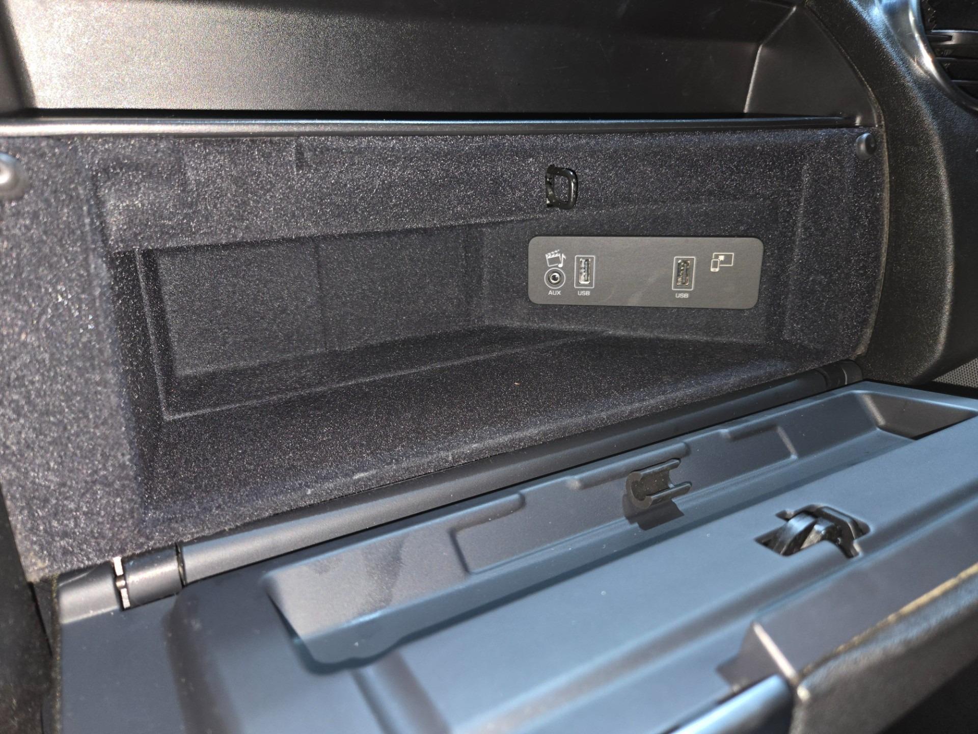 2015 Land Rover LR4 HSE LUX