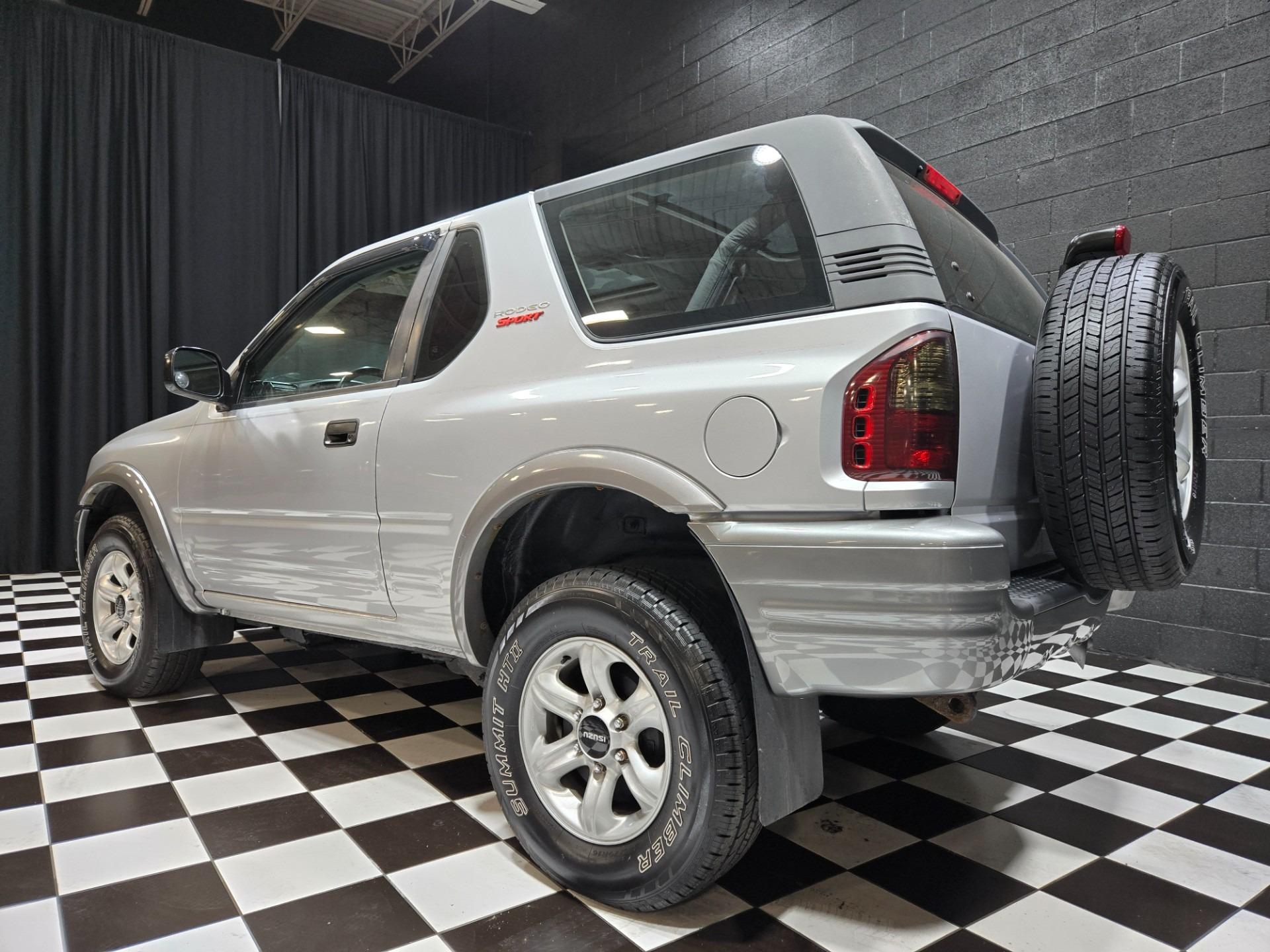 2002 Isuzu Rodeo Sport