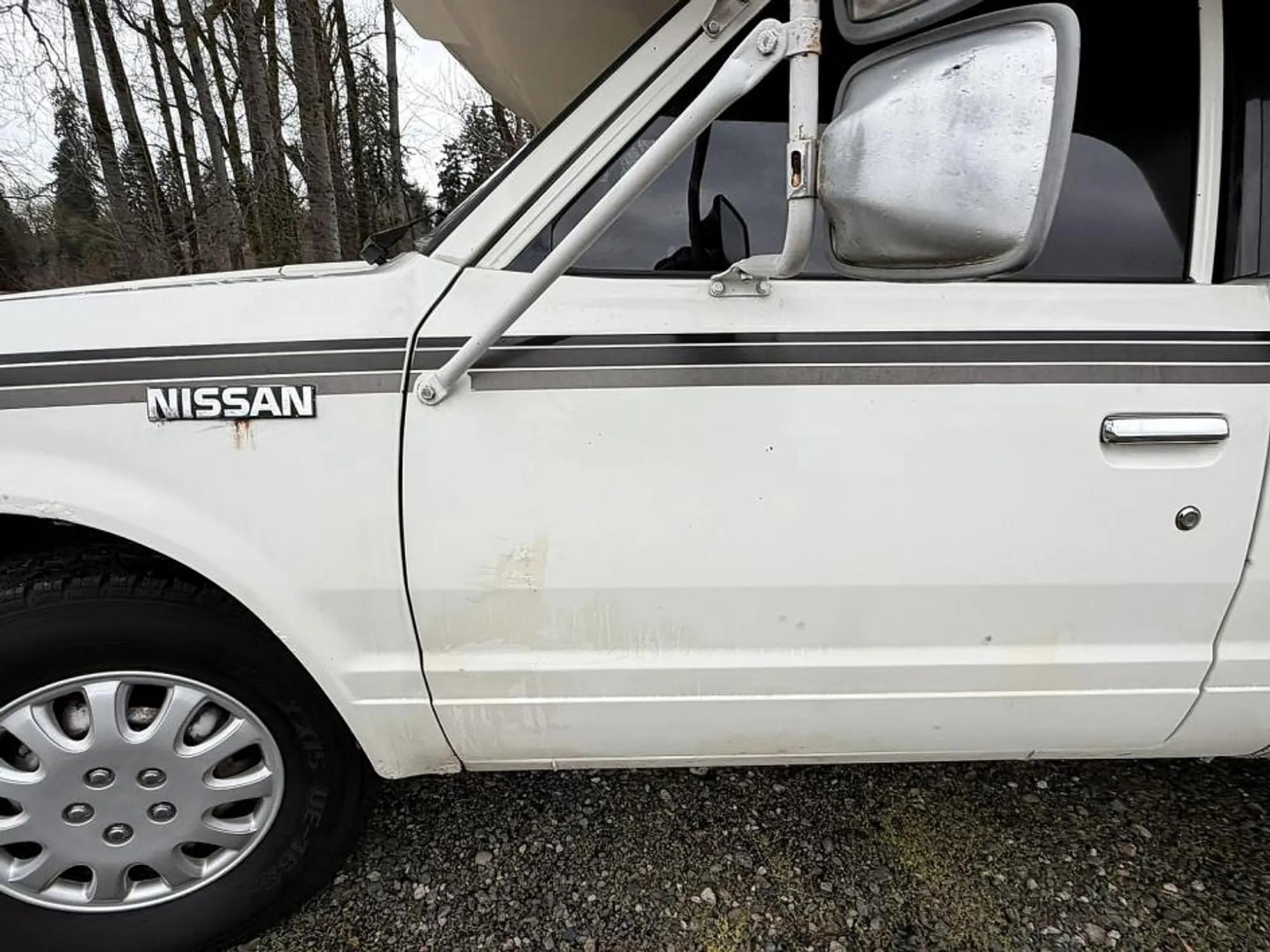 1984 Nissan Sunrader