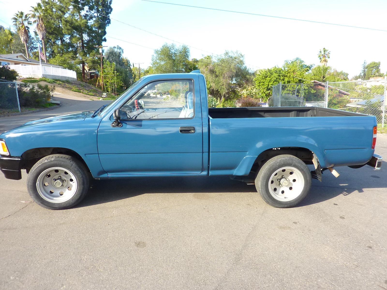 1994 Toyota Hilux - 2