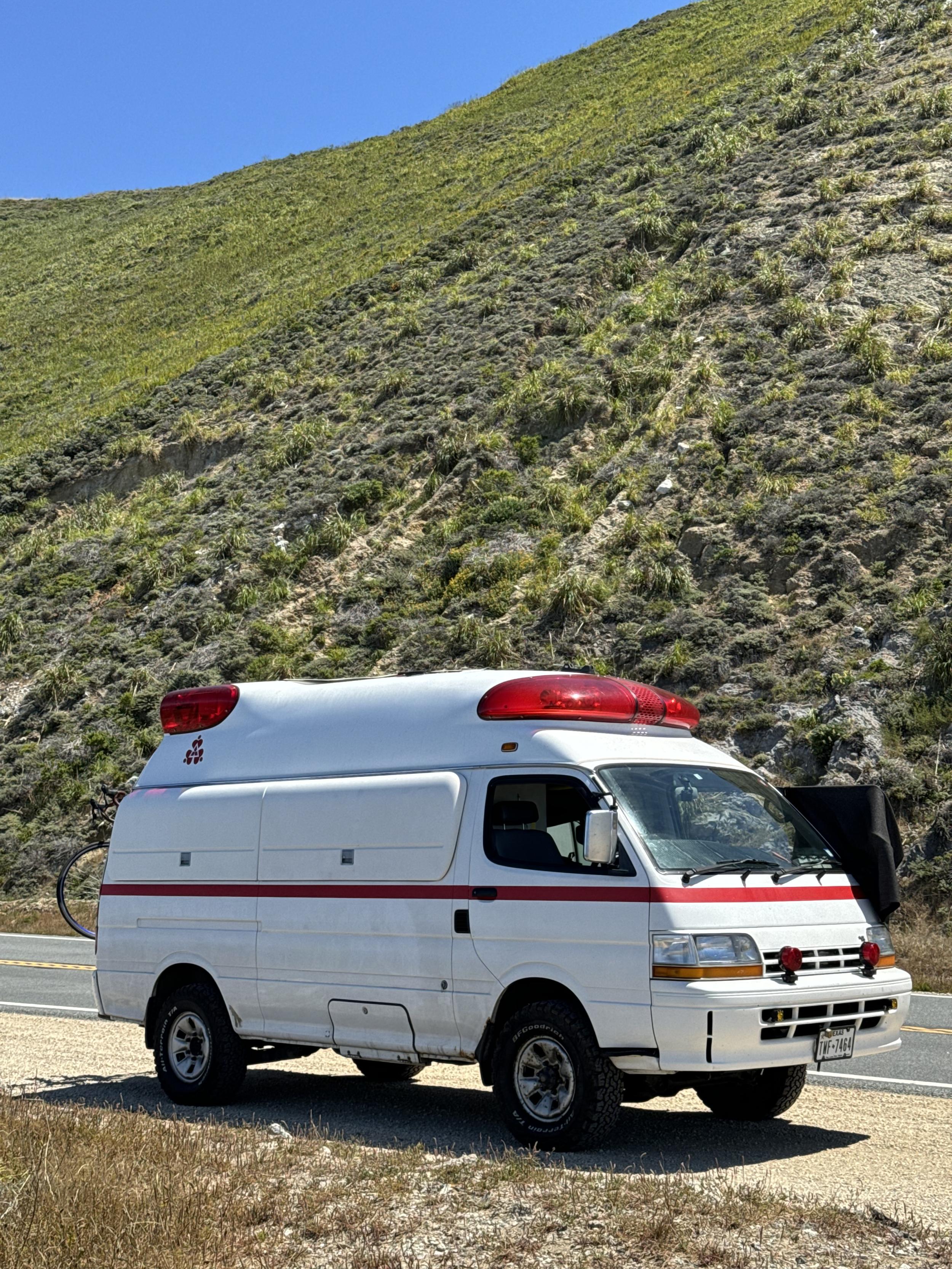 1997 Toyota HiAce HiMedic Ambulance