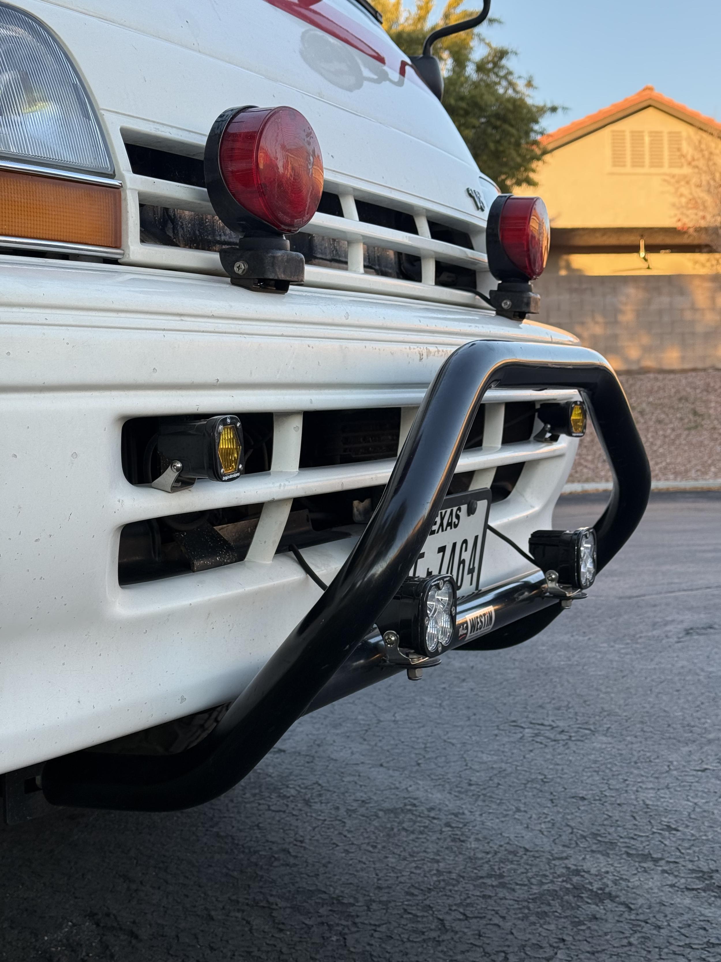 1997 Toyota HiAce HiMedic Ambulance