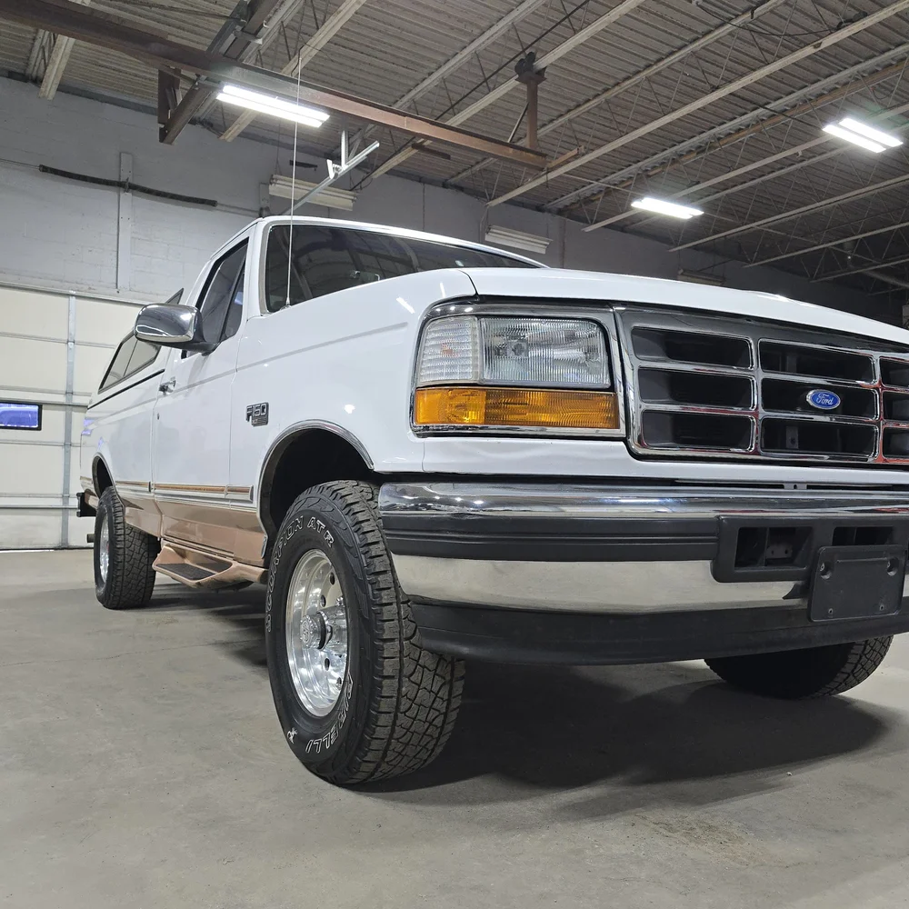 1995 Ford F-150 Eddie Bauer - 5