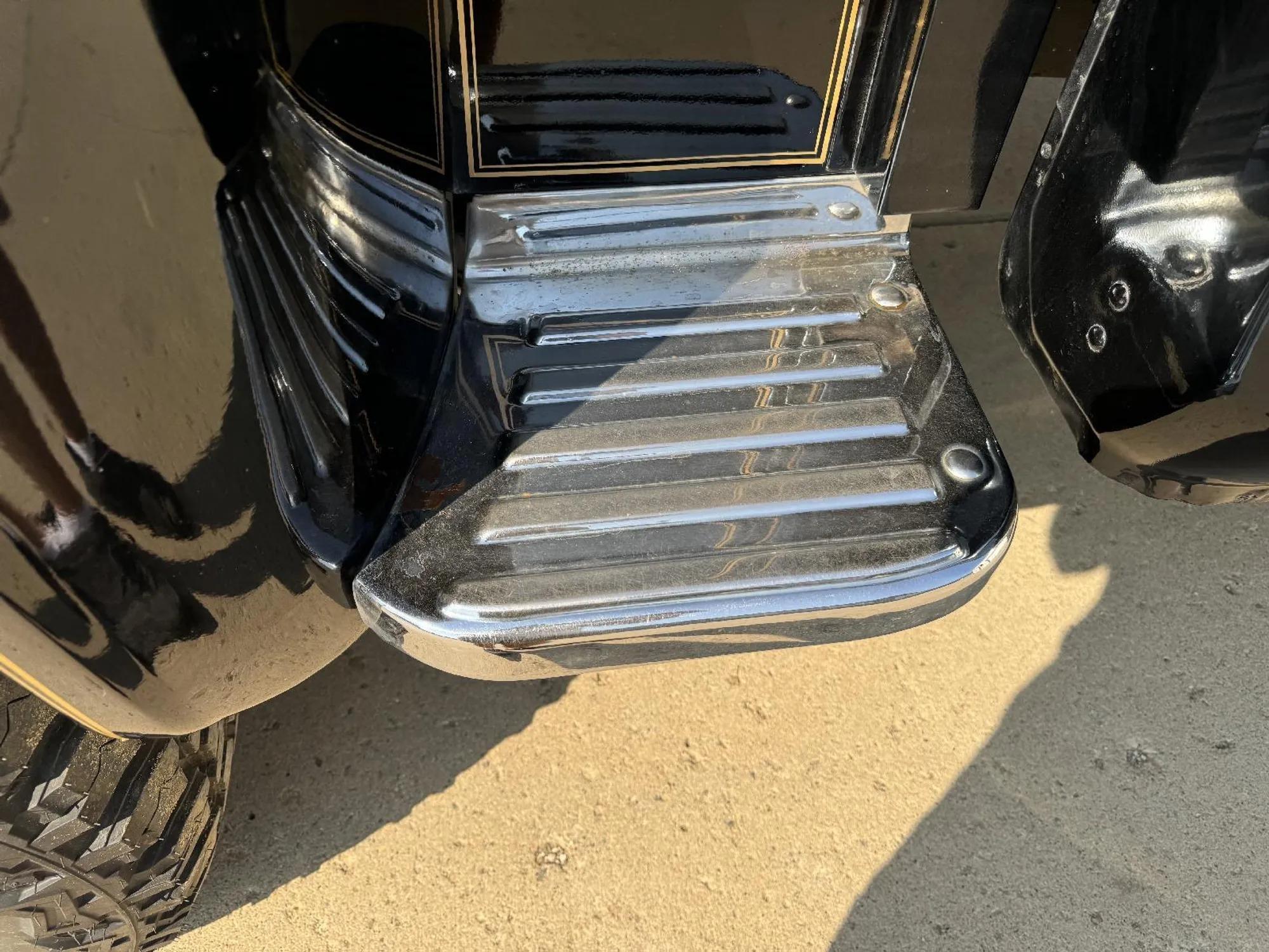 1977 Ford F-150 4×4 Shortbox