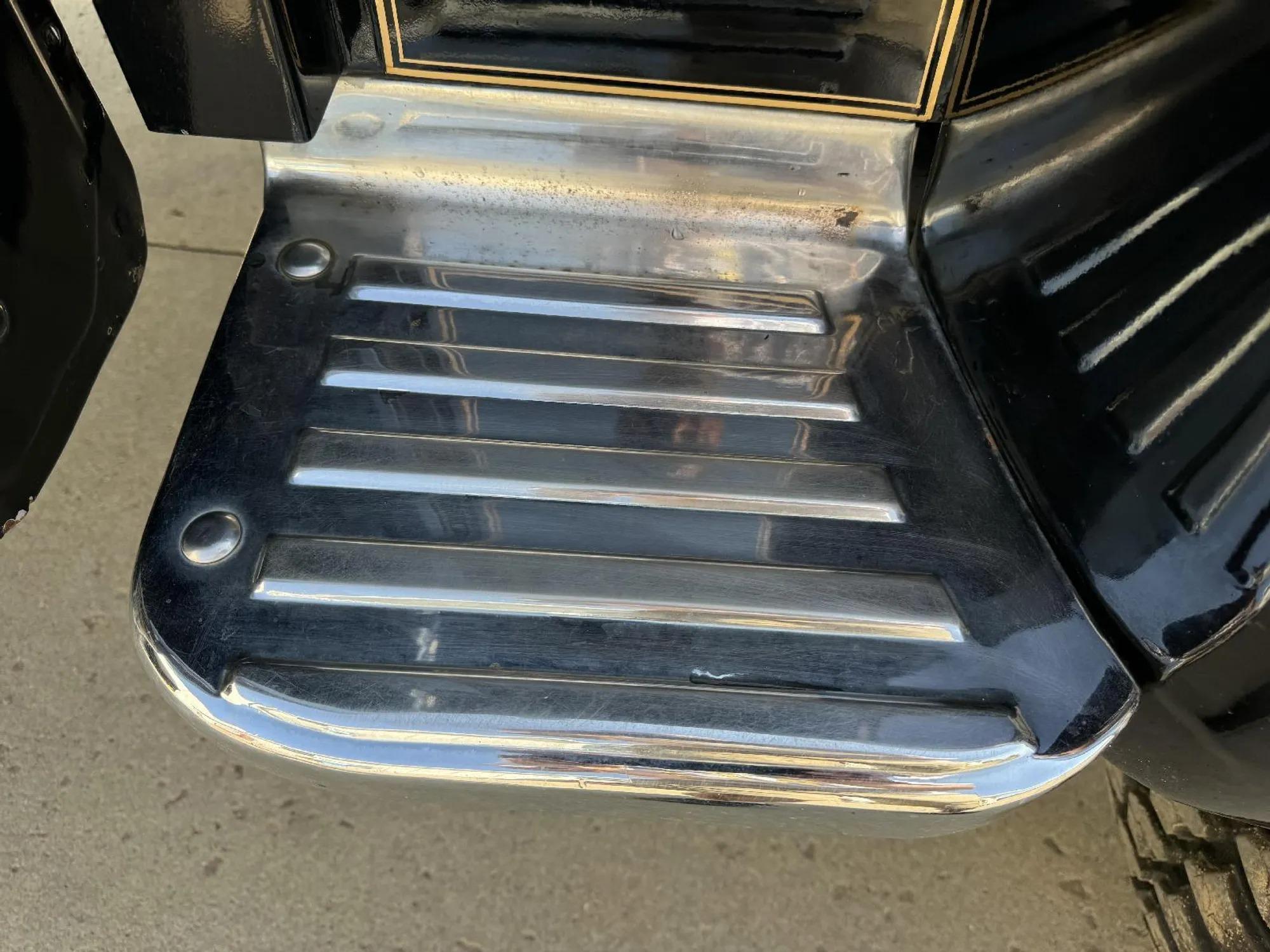 1977 Ford F-150 4×4 Shortbox