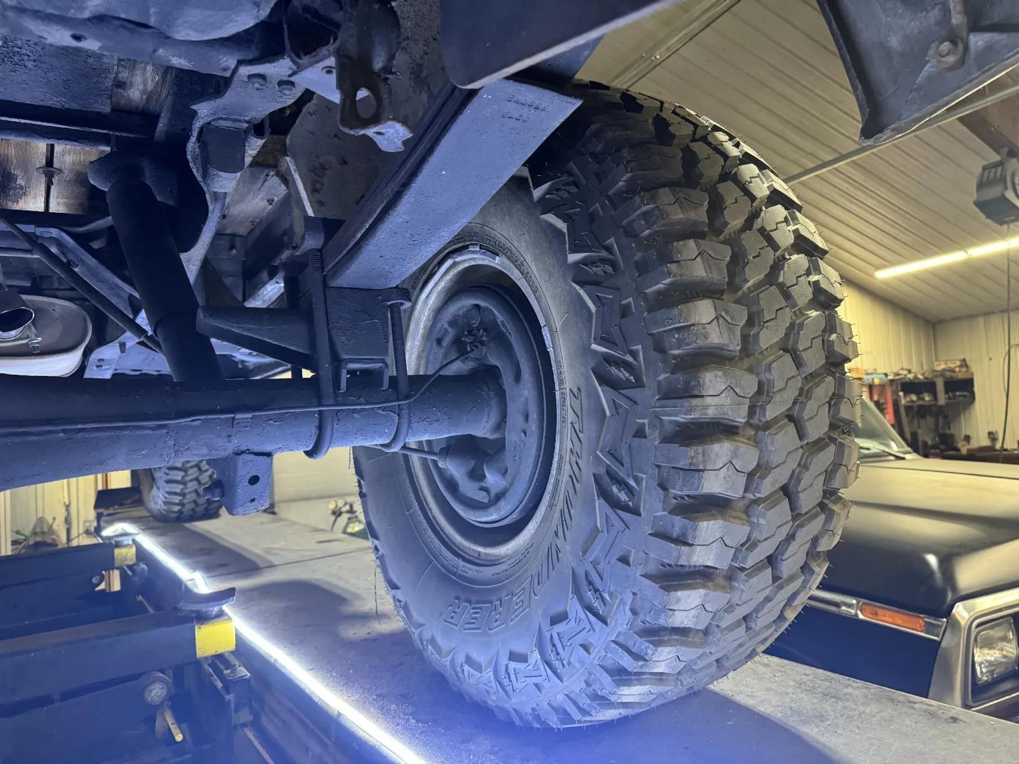 1977 Ford F-150 4×4 Shortbox