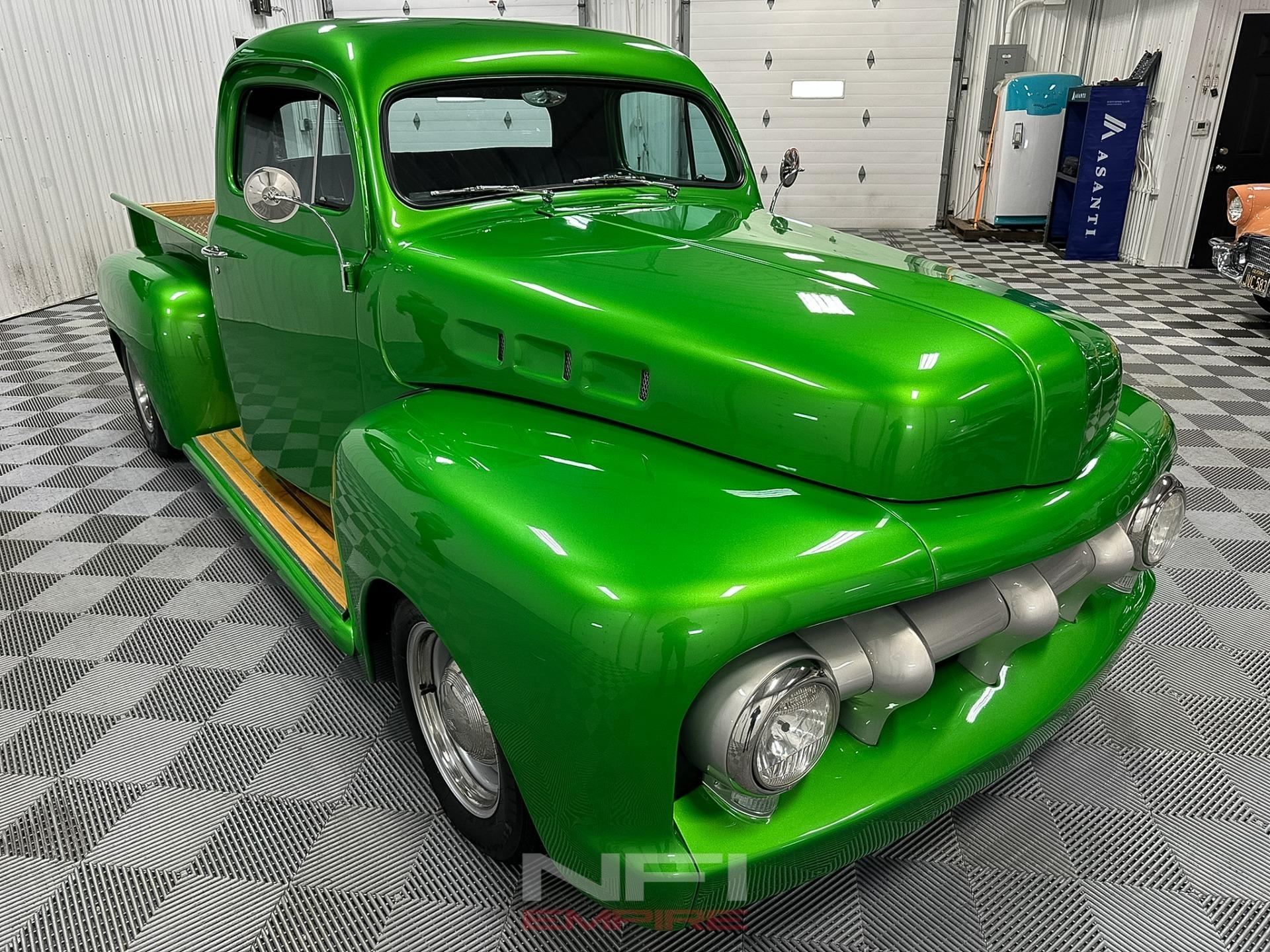 1952 Ford F-1