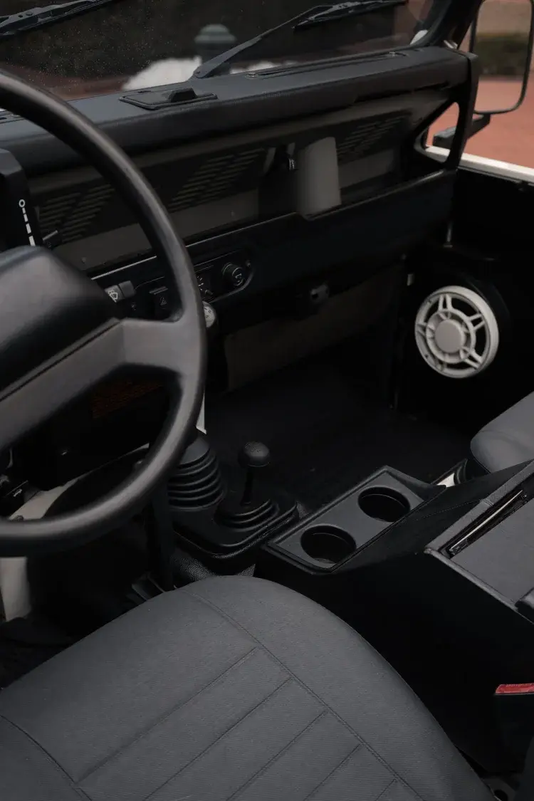 1994 Land Rover Defender 90 NAS