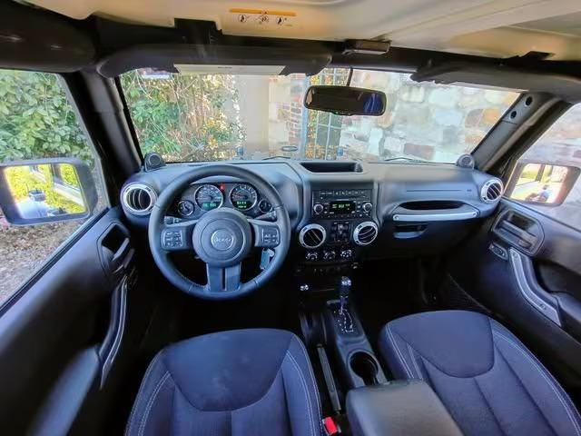 2014 Jeep Wrangler Unlimited Sahara