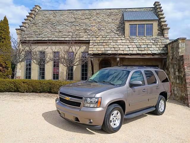 2013 Chevrolet Tahoe - 2