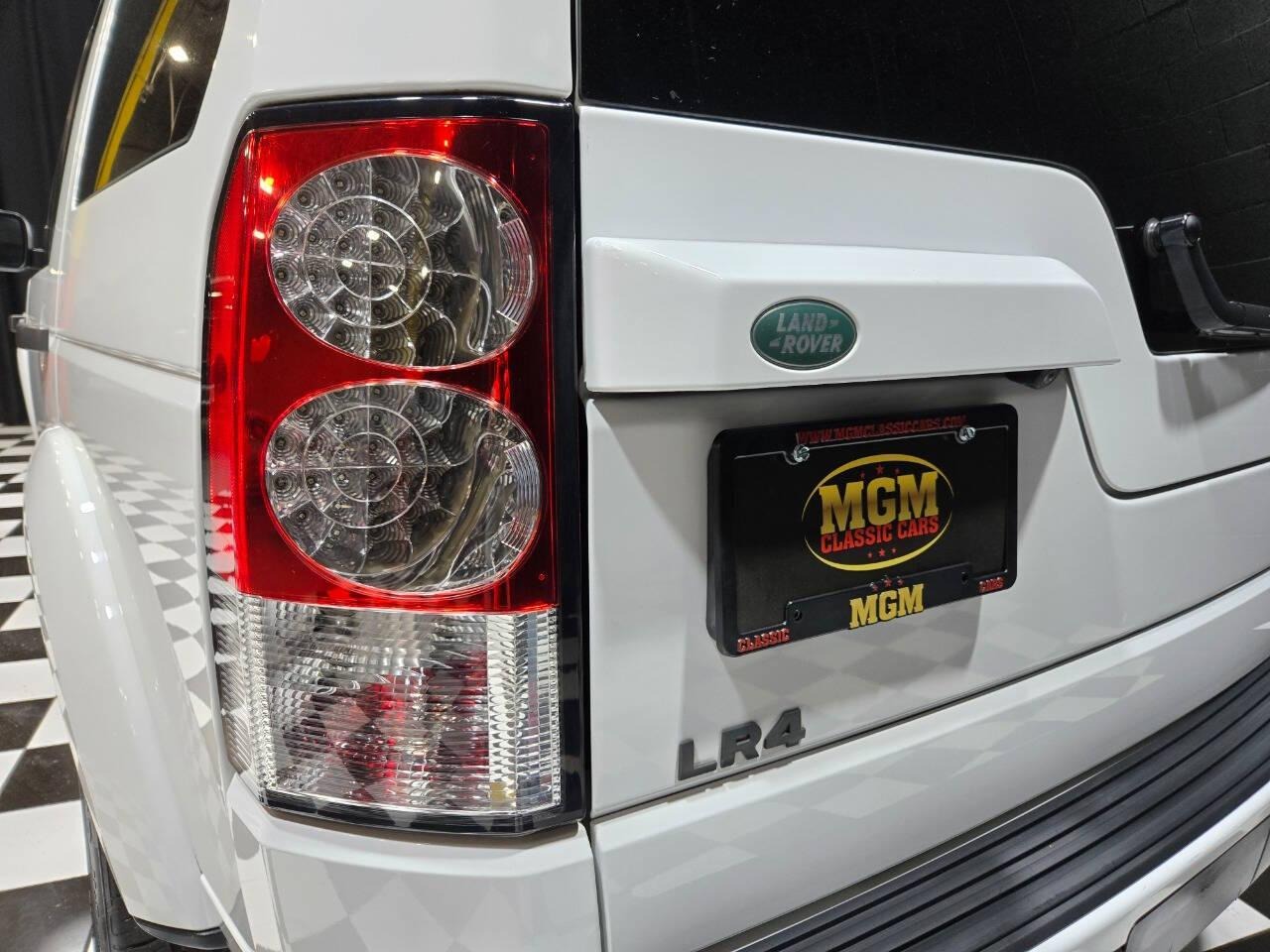 2011 Land Rover LR4 - 4