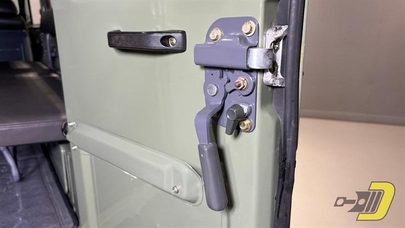 1983 Toyota Land Cruiser FJ45 Troopy