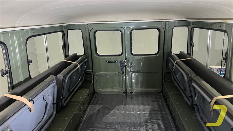 1983 Toyota Land Cruiser FJ45 Troopy