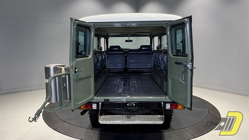 1983 Toyota Land Cruiser FJ45 Troopy