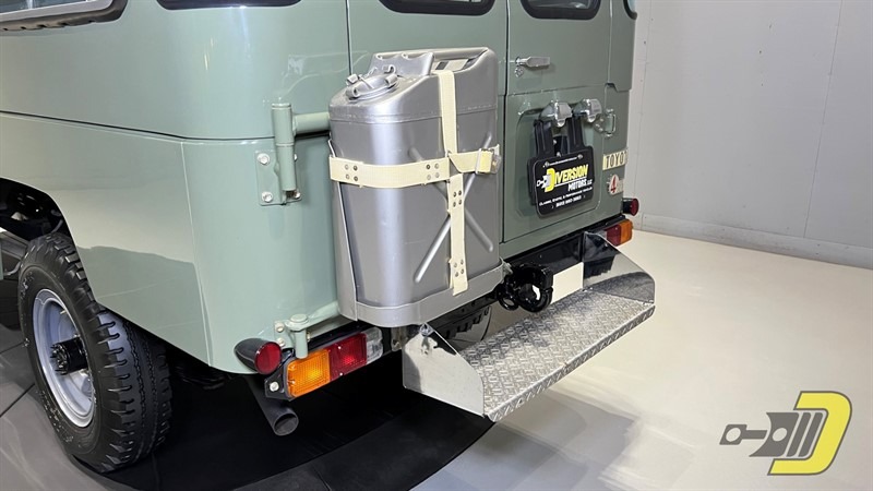 1983 Toyota Land Cruiser FJ45 Troopy