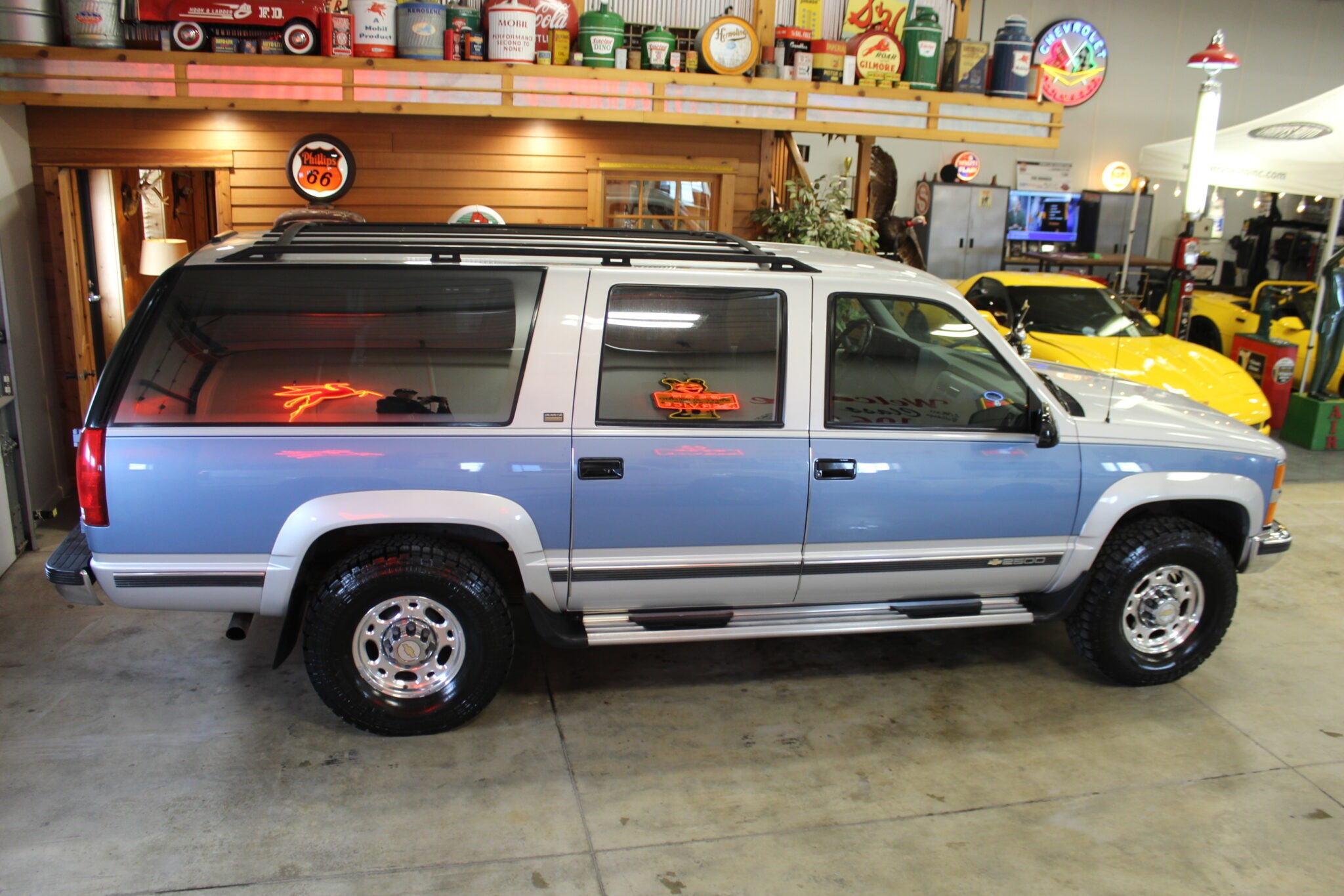 1994 Chevy Suburban 2500 4×4