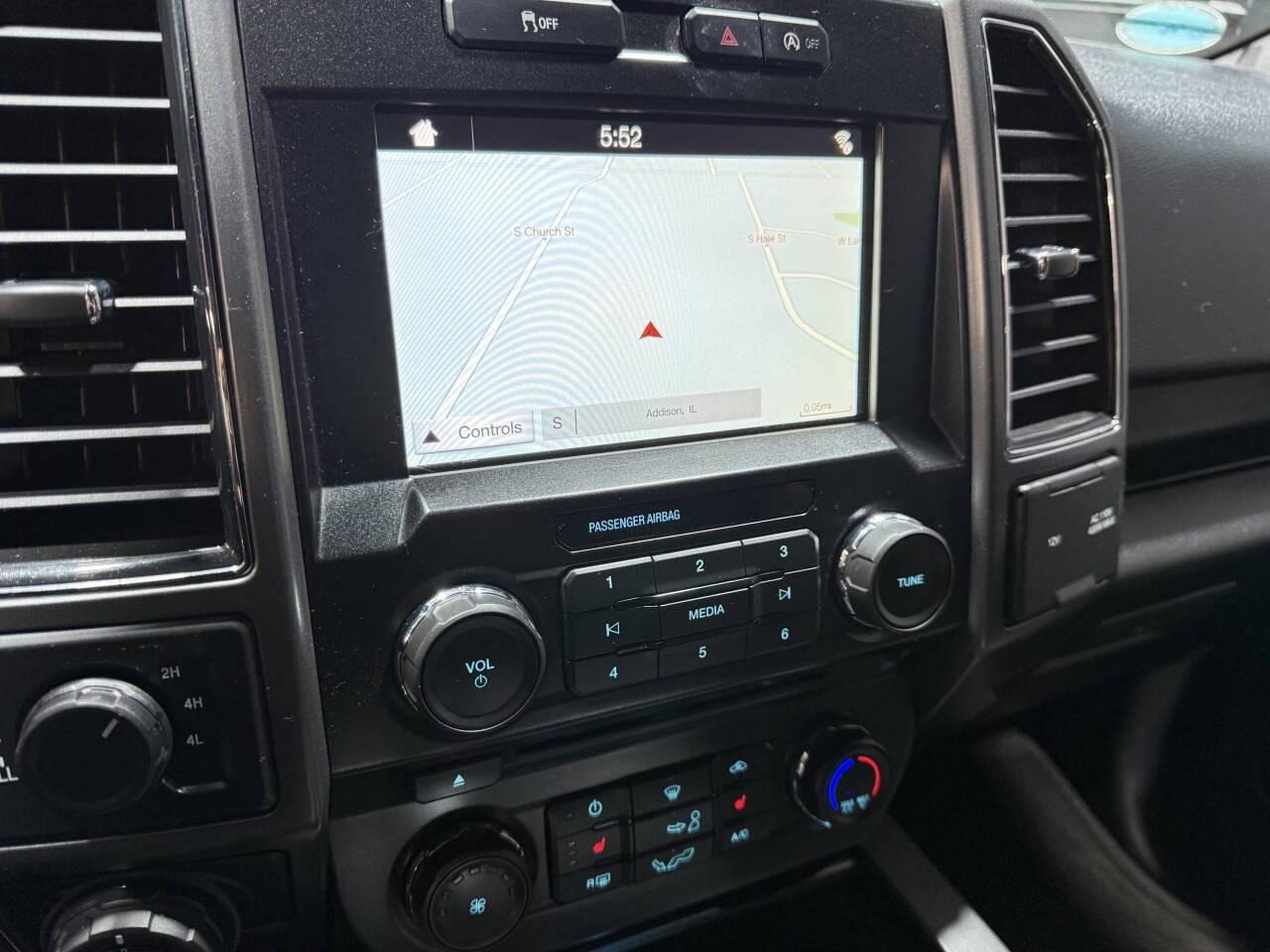 2017 Ford F-150 XLT - 4