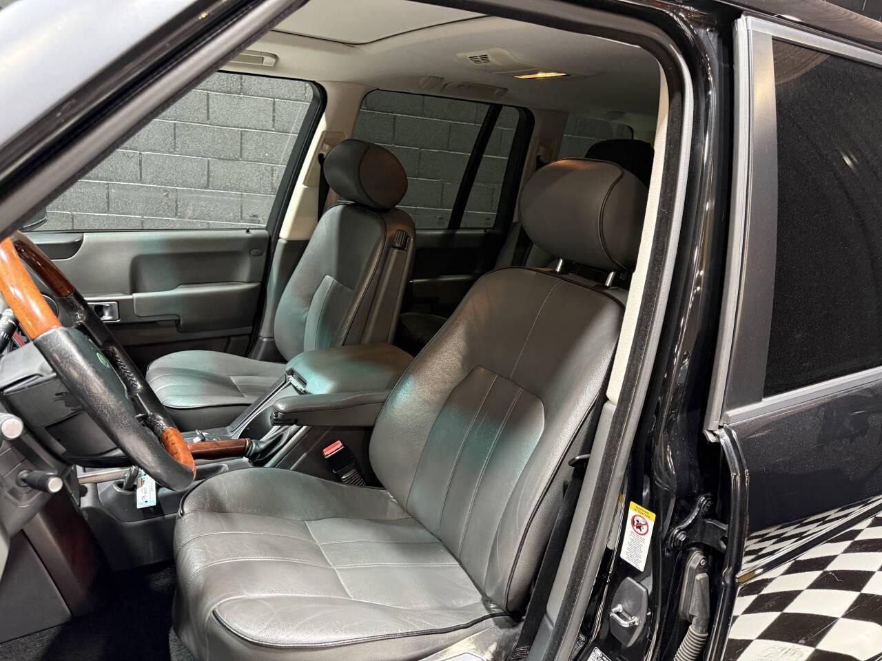 2005 Land Rover Range Rover HSE