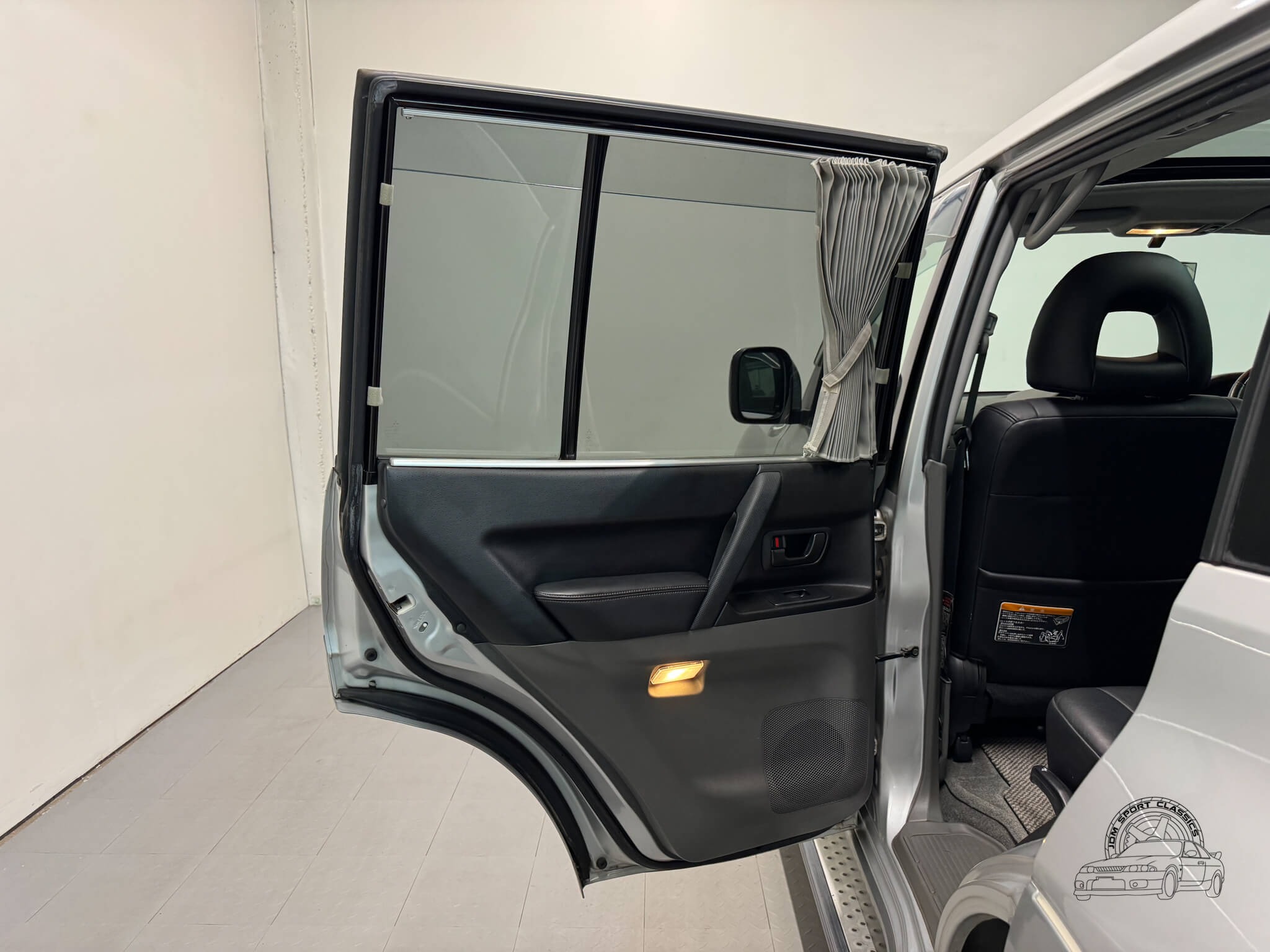 2000 Mitsubishi Pajero Super Exceed GDI