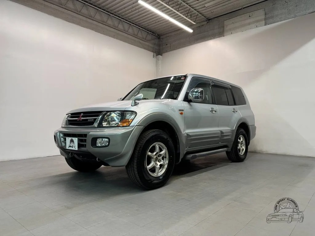  Mitsubishi Pajero