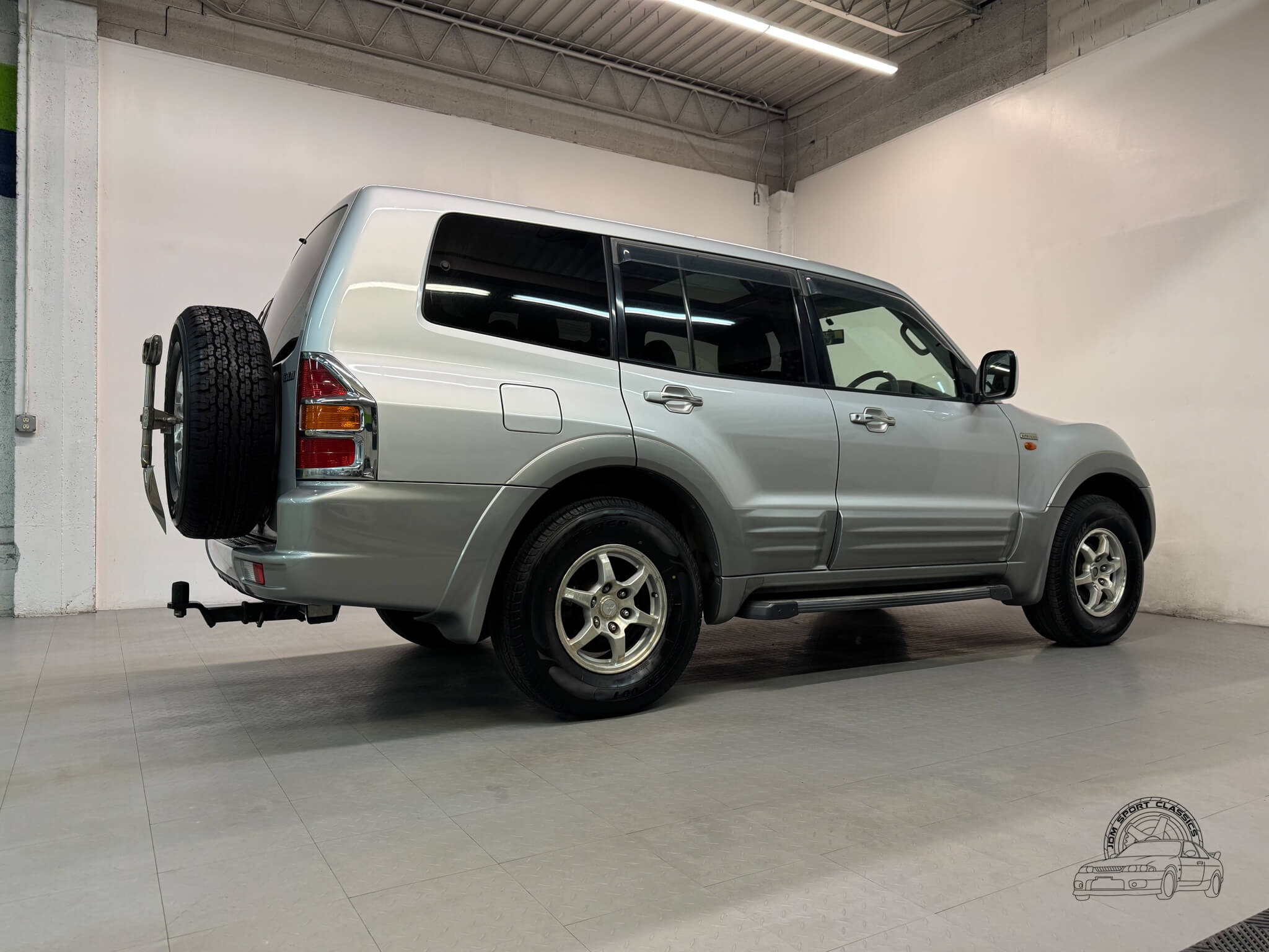 2000 Mitsubishi Pajero Super Exceed GDI