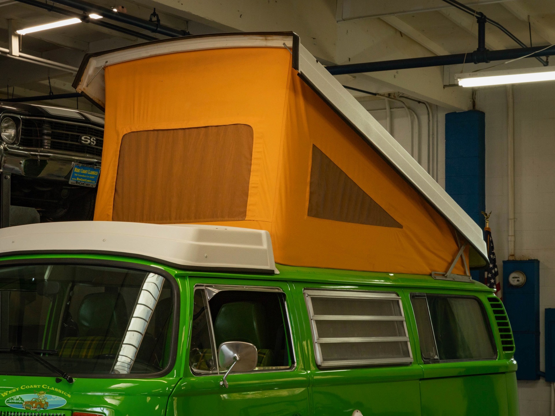 1977 Volkswagen Vanagon Westfalia