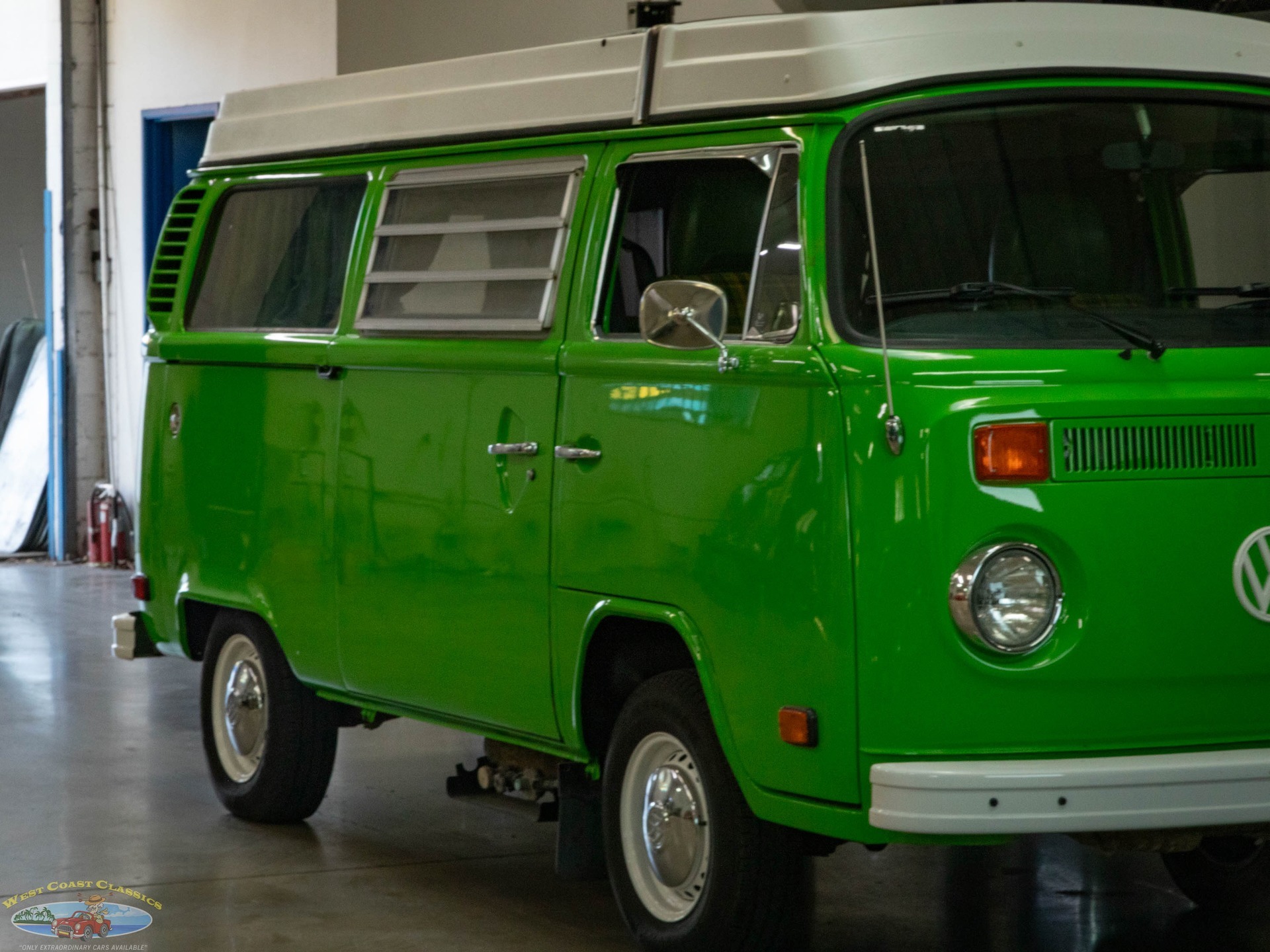 1977 Volkswagen Vanagon Westfalia
