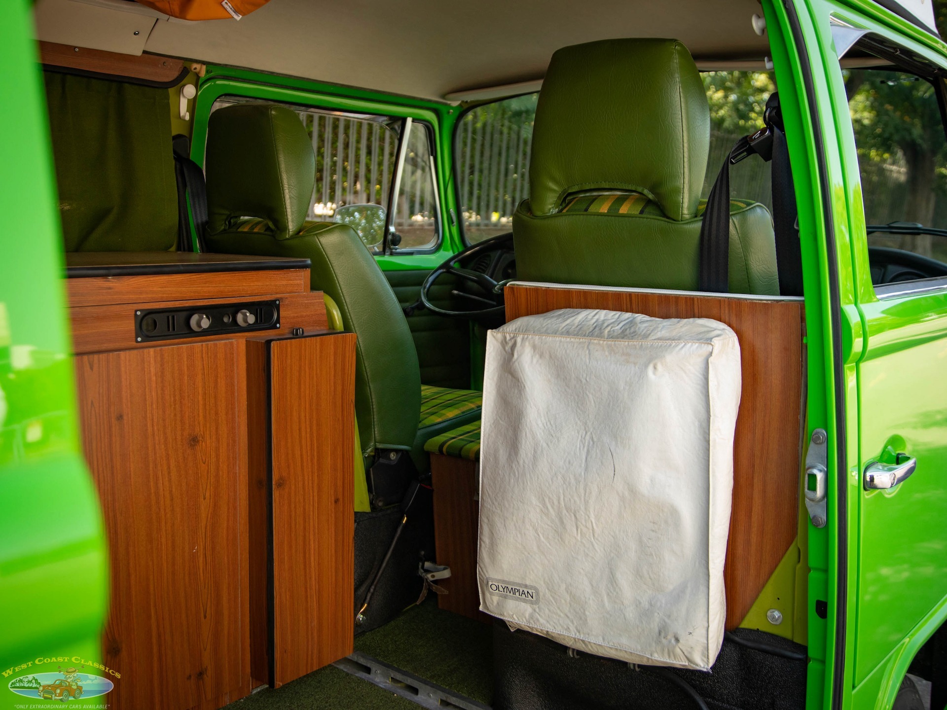 1977 Volkswagen Vanagon Westfalia