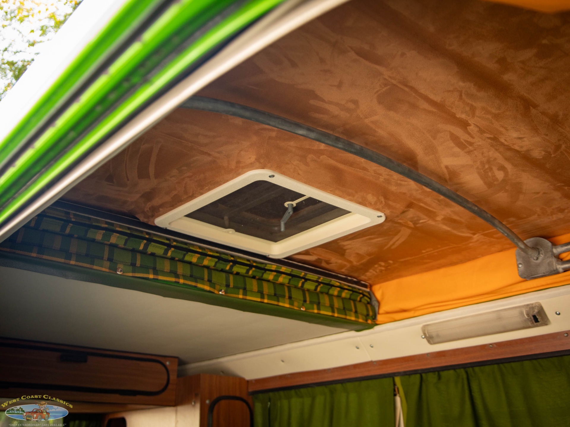 1977 Volkswagen Vanagon Westfalia