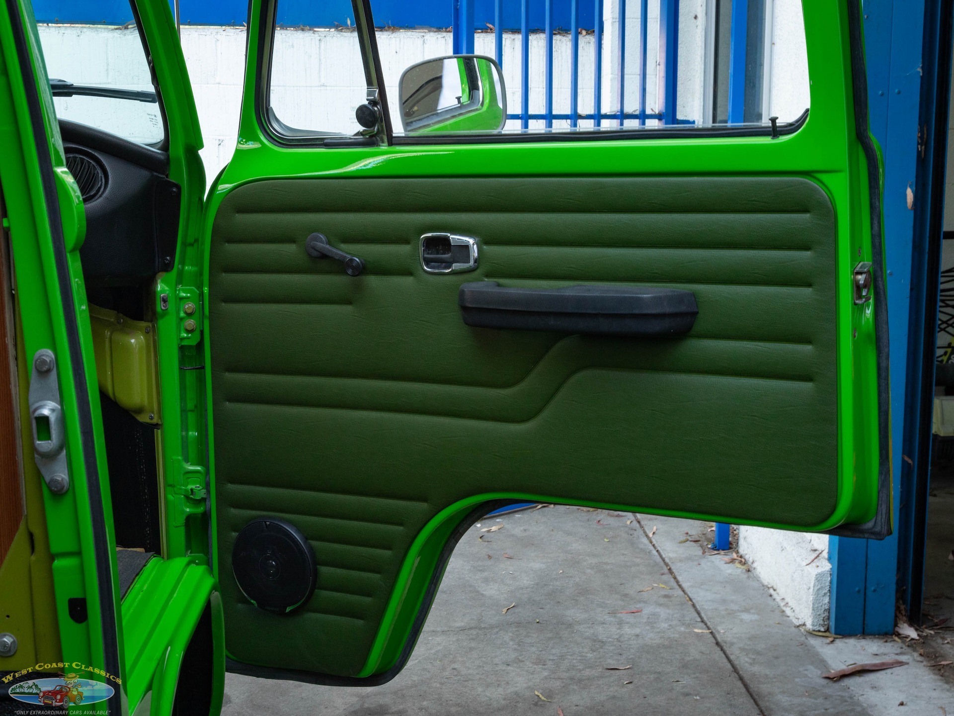 1977 Volkswagen Vanagon Westfalia