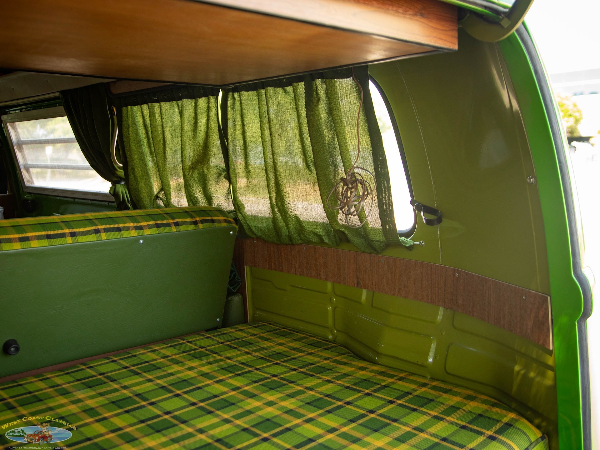 1977 Volkswagen Vanagon Westfalia