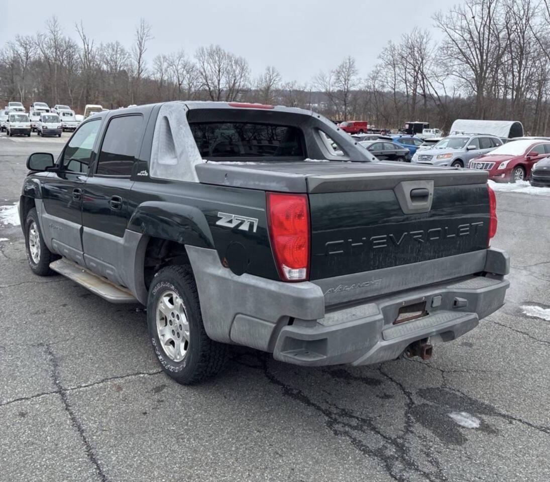 2002 Chevrolet Avalanche 1500 - 3